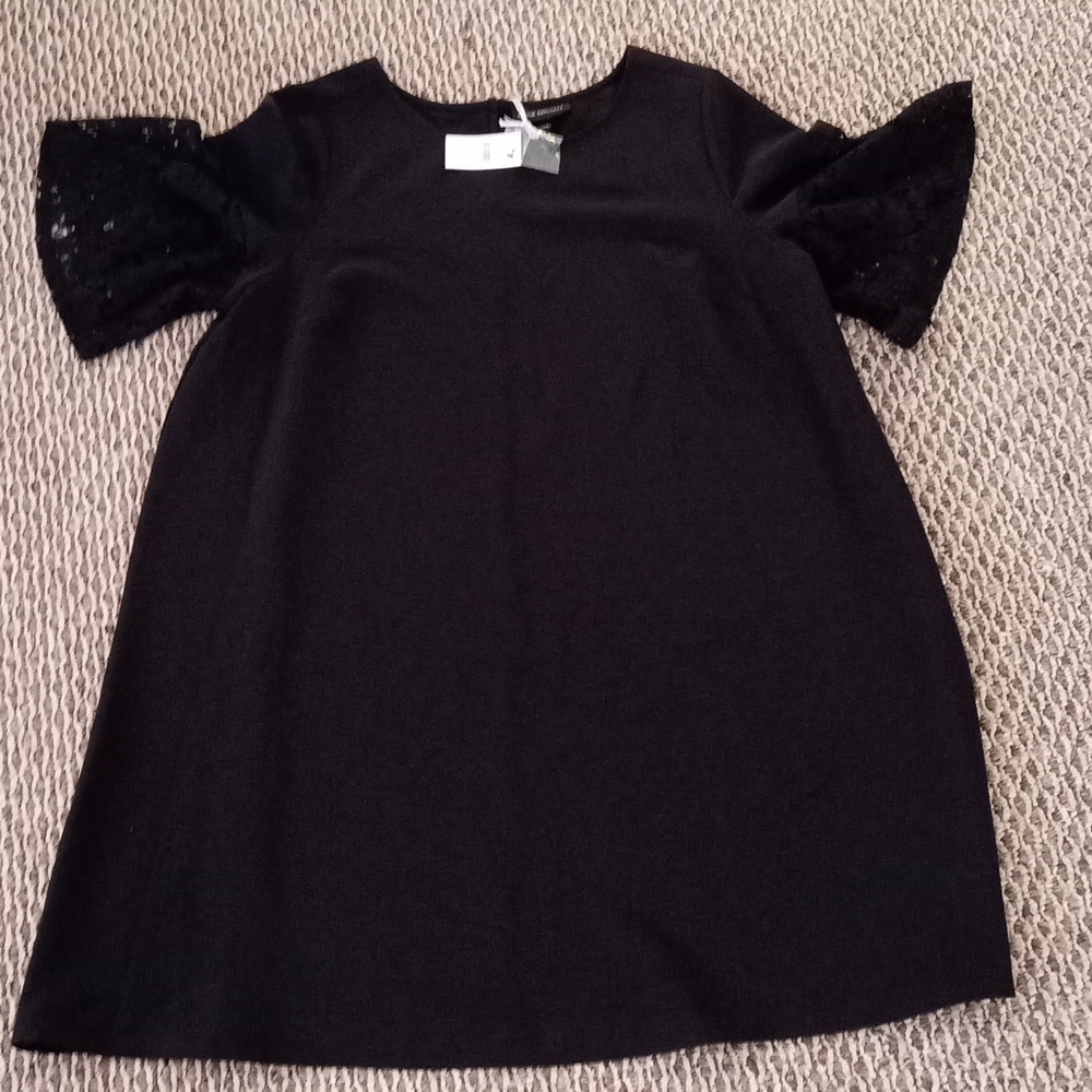 Black Aline shift dress